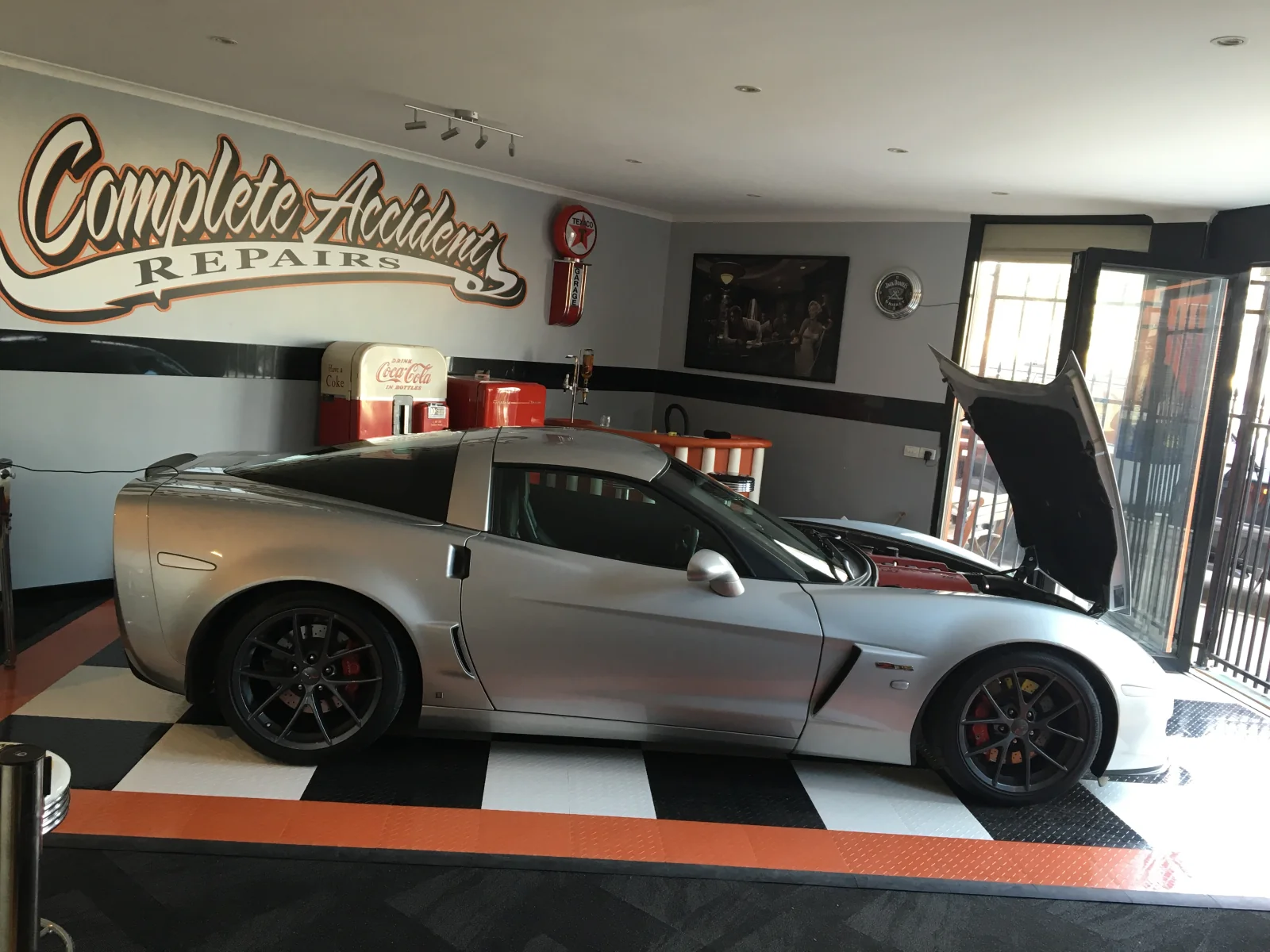 Complete Accident Repairs Showroom